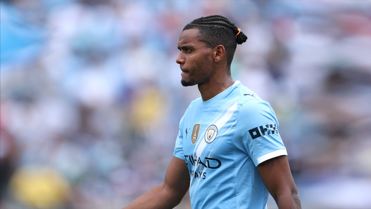 Мануэль Аканджи.