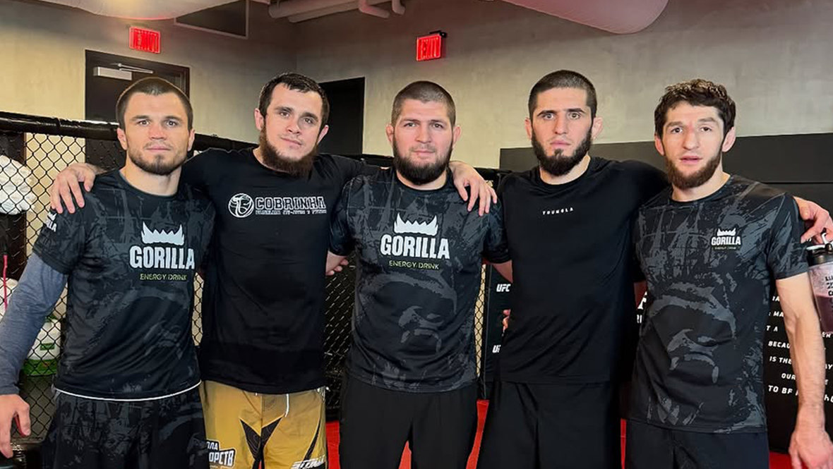 Усман Нурмагомедов, Магомед Зайнуков, Хабиб Нурмагомедов, Ислам Махачев, Тагир Уланбеков.