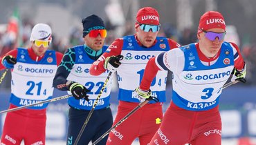 Российские лыжники Артем Мальцев, Илья Семиков, Александр Большунов.