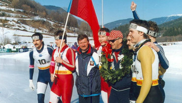 «Позвонили, сказали забрать семью и уехать куда-нибудь». Бронислав Снетков — о бизнесе и спорте в девяностых