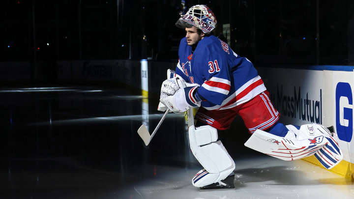 Хоккеист и вратарь клуба НХЛ «Нью-Йорк Рейнджерс» Игорь Шестеркин