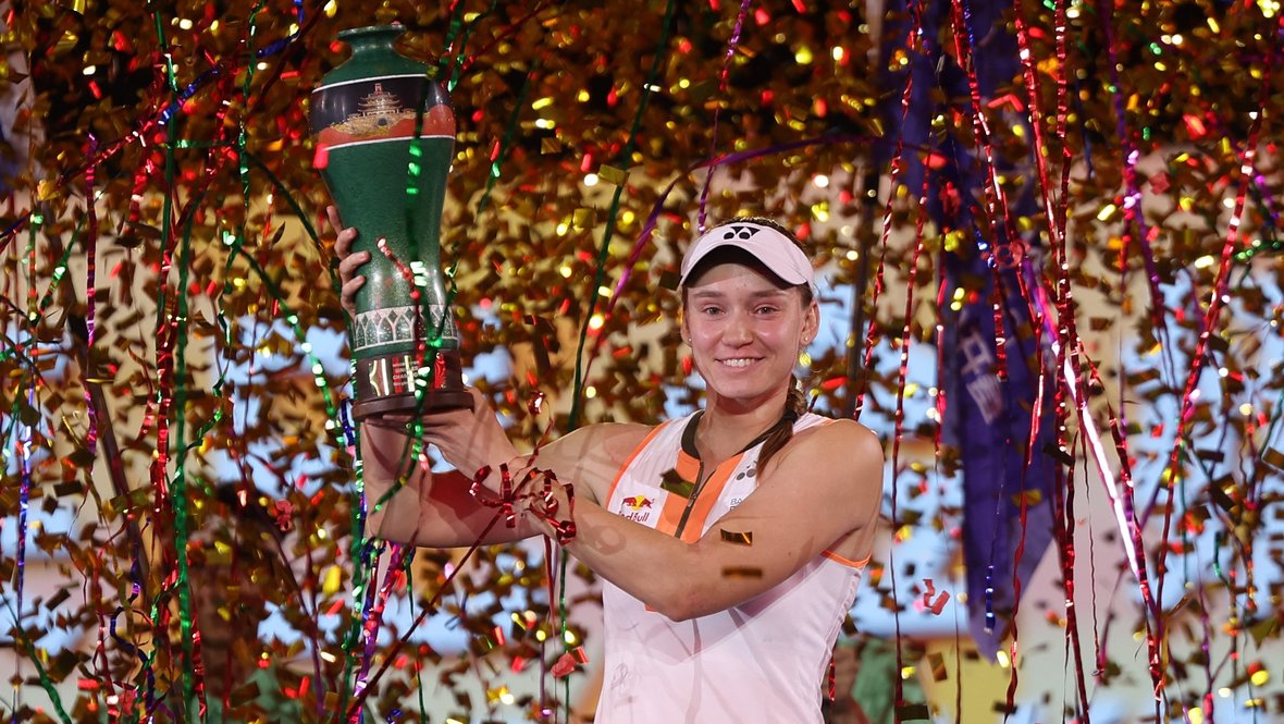 Елена Рыбакина.