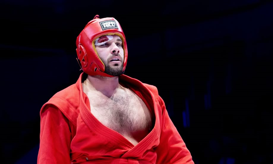 Михаил Кашурников.