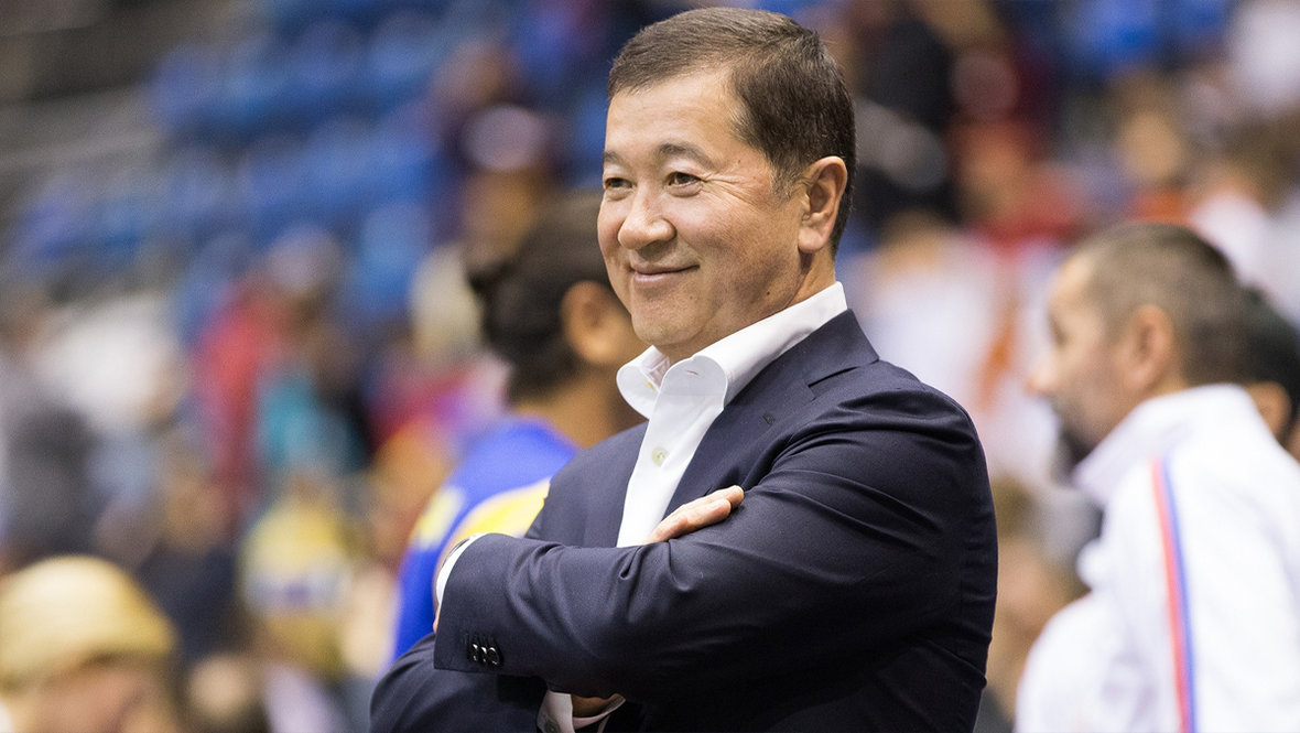 Булат Жамитович.