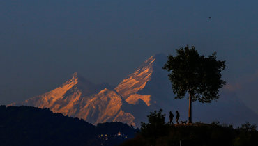 На этот раз обошлось. С застрявшими в Гималаях российскими альпинистами все в порядке