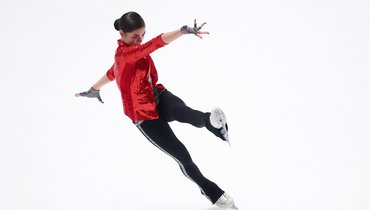 Петросян лидирует в Магнитогорске. Но тройной аксель прыгнула не она