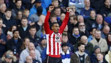 «Сандерленд» — второй в таблице АПЛ! Экс-нападающий «Локо» и «Зенита» Изидор — в топ-5 лучших бомбардиров