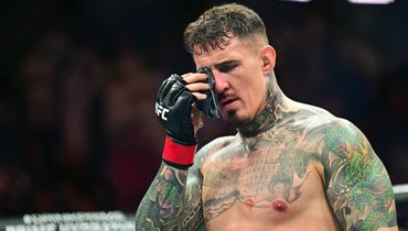 Супербой Аспиналла и Гана закончился разочарованием. Англичанин отказался продолжать после тычка в глаза