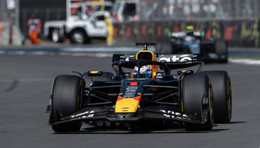 Ферстаппен проиграл Норрису в Мексике, но сократил отставание от Пиастри. Чемпионская гонка продолжается