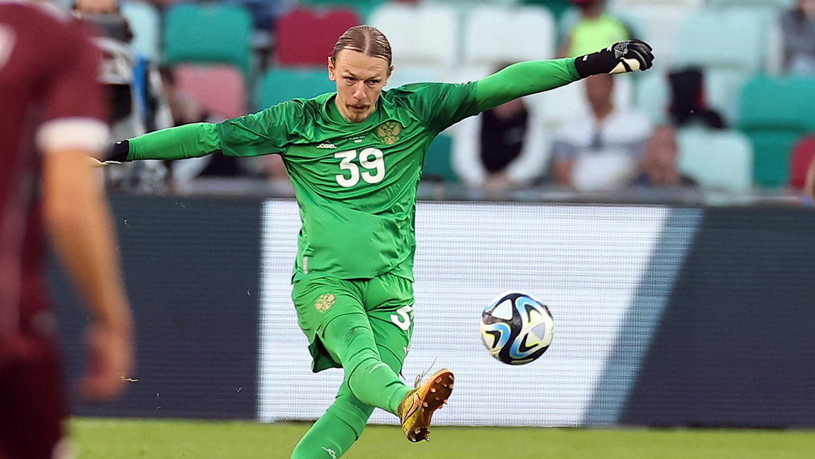 Матвей Сафонов.