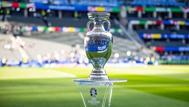 Россия правда подала заявку на проведение Евро-2032?