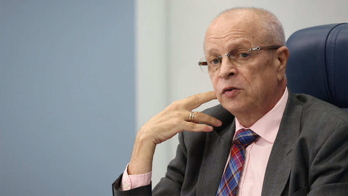 Владимир Гомельский.