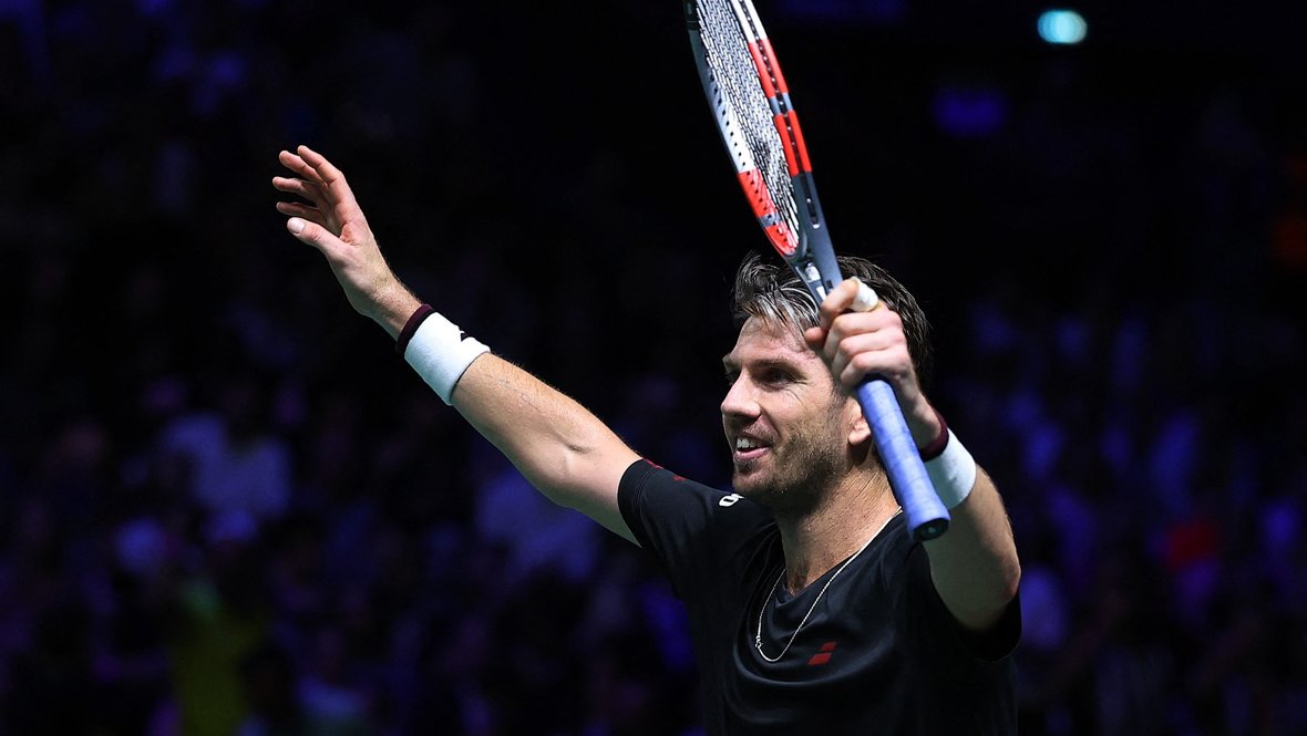 Кэмерон Норри.