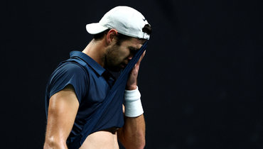 Хачанов покидает «мастерс» в Париже вслед за Рублевым. Де Минаур был сильнее