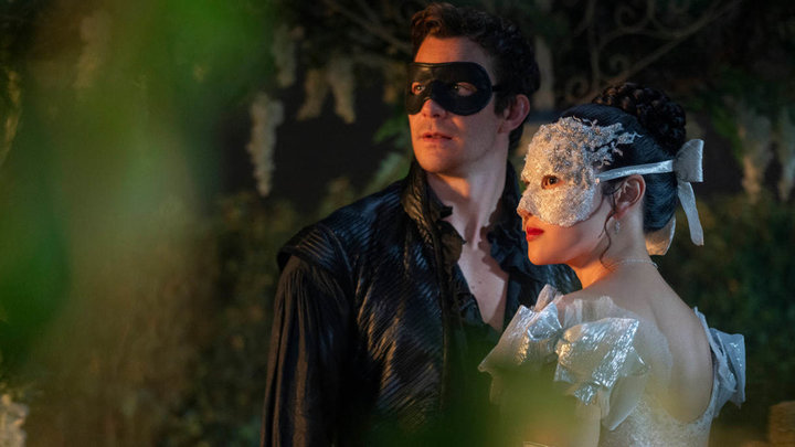 Кадр из сериала «Бриджертоны», создатель Крис Ван Дьюсен, Netflix