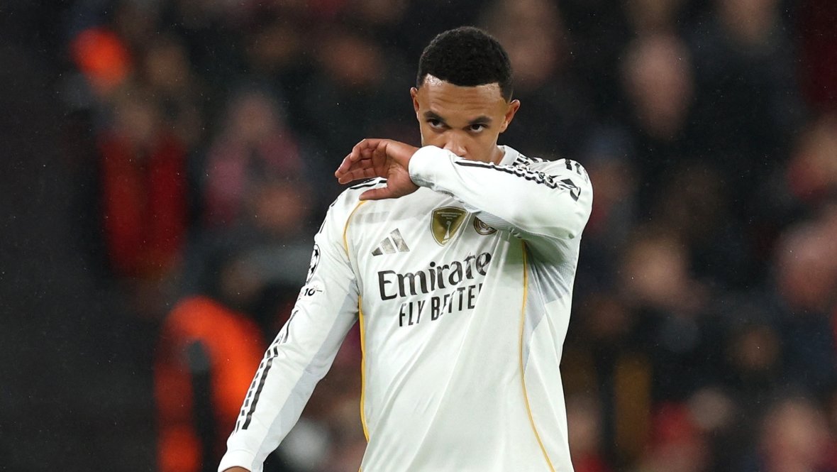 Трент Александер-Арнольд.