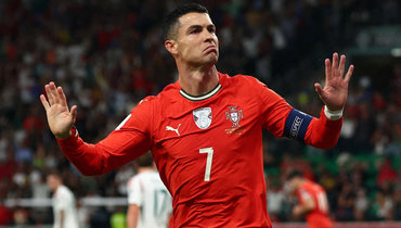 Роналду: «У Бекхэма красивое лицо, а все остальное — просто нормально. Я — перфекто, идеальный!»