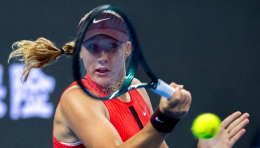 Мирра вышла на корт больная и снова не пожала руку соперницам. Грустное завершение парного сезона Андреевой и Шнайдер