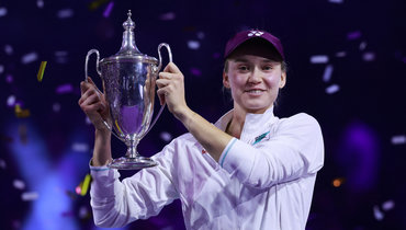 Елена Рыбакина впервые в карьере выиграла Итоговый турнир WTA.