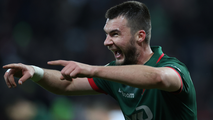 Потеря Баринова, синяк Монтеса, шапочка Руденко: «Локомотив» обыграл «Оренбург»