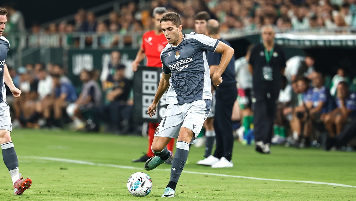 Арсен Захарян.