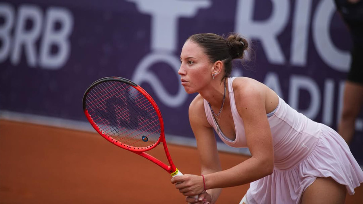 Анастасия Золотарева.