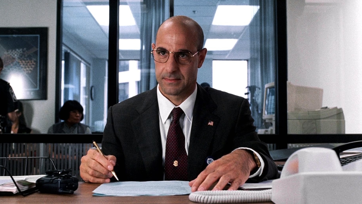 Кадр из фильма «Терминал», режиссер Стивен Спилберг, DreamWorks Pictures