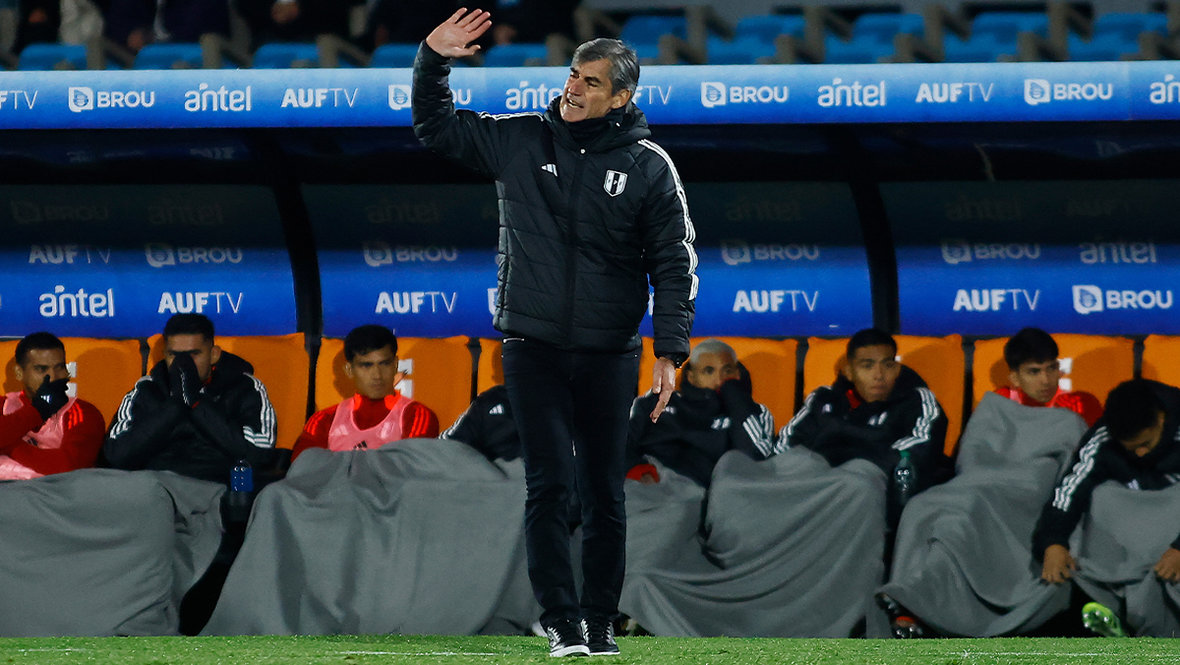 Оскар Ибаньес.