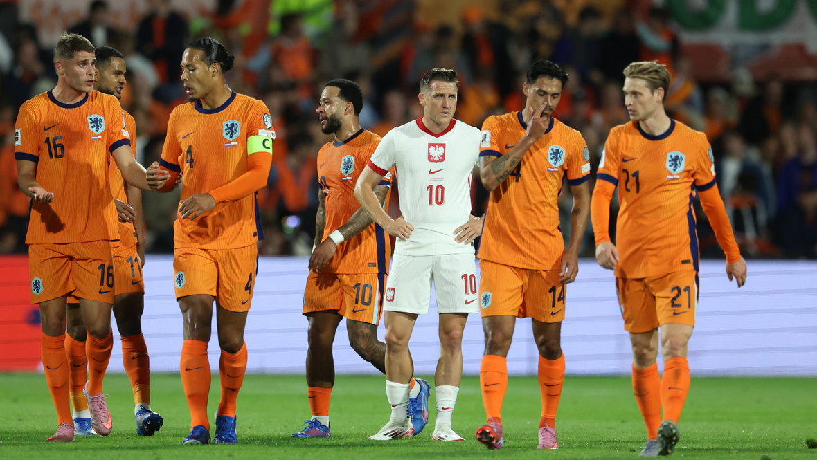 Нидерланды — Польша.