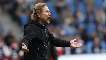 Валерий Карпин.