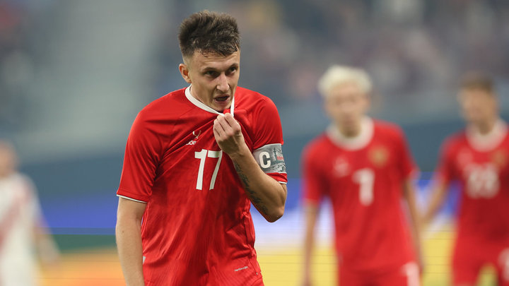 Голы Головина и Валеры, гимн от Куртуковой: фото матча России с Перу