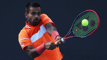 Спортивный визовый хаос продолжается. Лидера индийского тенниса не пускают на важный турнир в Китай