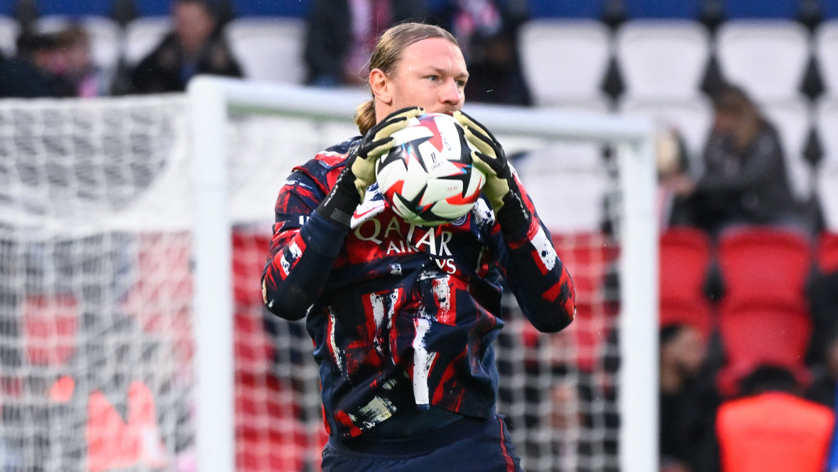 Матвей Сафонов.