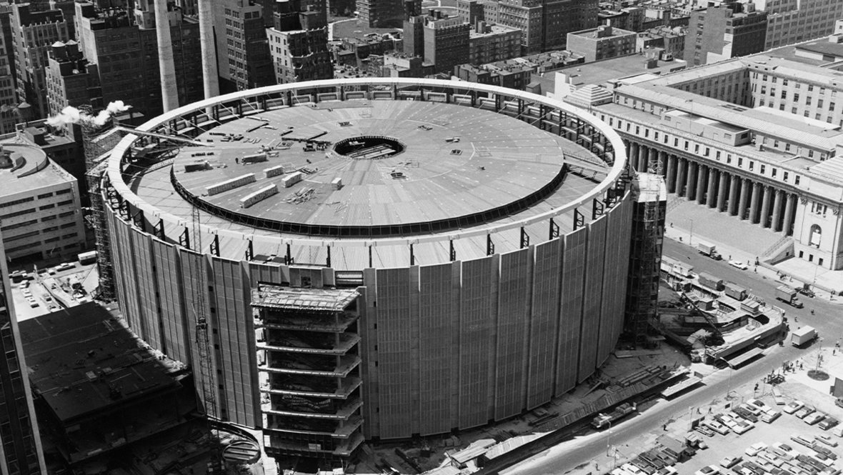 Строительство MSG на месте старого Пенсильванского вокзала.