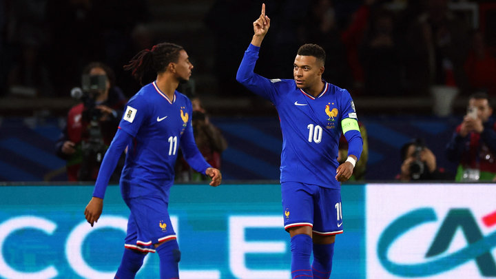 Francie porazila Ukrajinu 4:0 a zajistila si postup na MS 2026