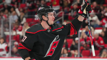 «Каролина» — «Ванкувер»: НХЛ, видеообзор матча