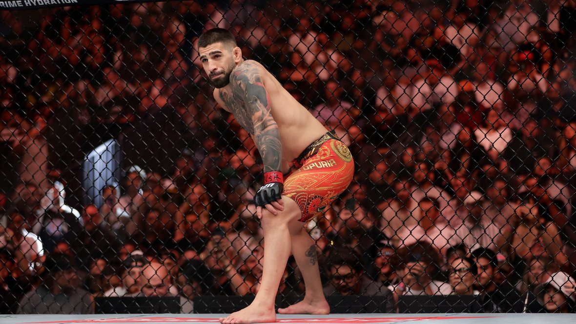 Илия Топурия.