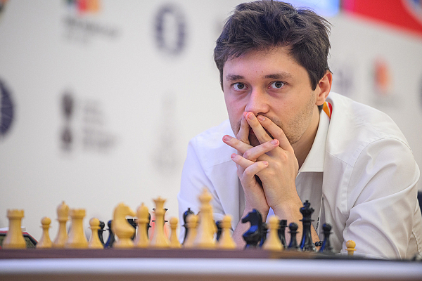 Андрей Есипенко.