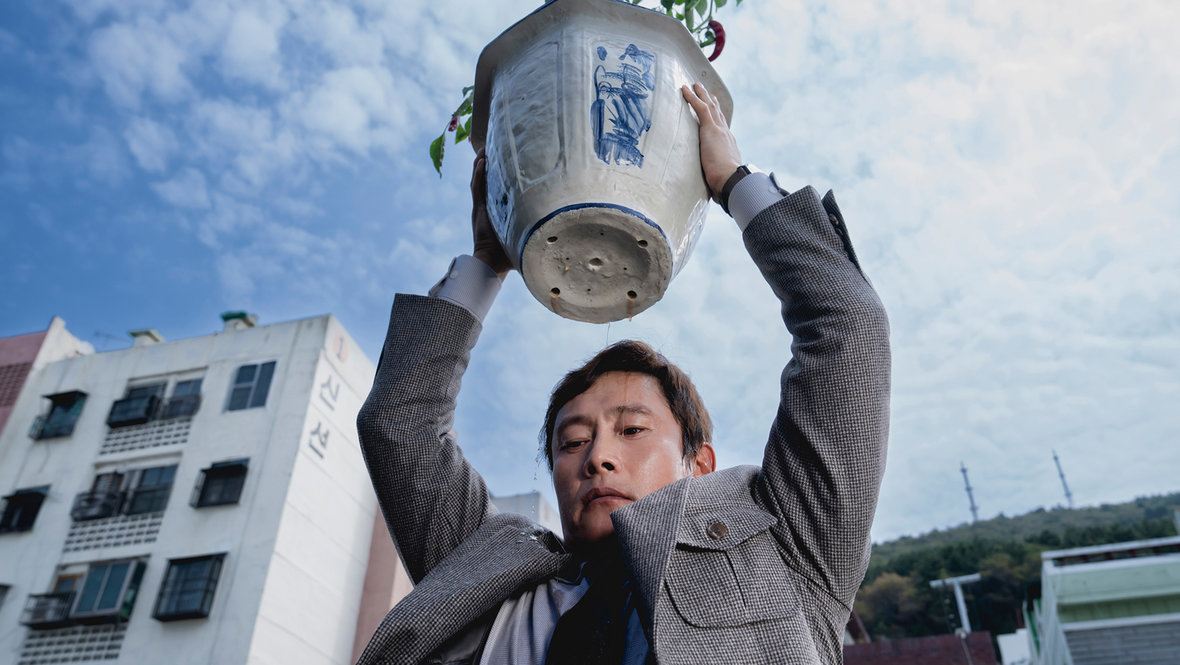 Кадр из фильма «Метод исключения», режиссер Пак Чхан Ук, CJ Entertainment