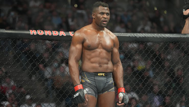 Уайт рассказал шокирующие истории о Нганну. «Как-то он схватил меня за шиворот и стал требовать бонус»