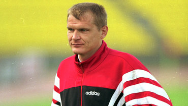 «Если ты на поле ноги убирал, в раздевалке били бутсами по лицу». Принципы жизни Горлуковича