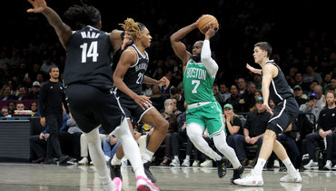 «Бруклин» проиграл «Бостону», Дёмин набрал 12 очков