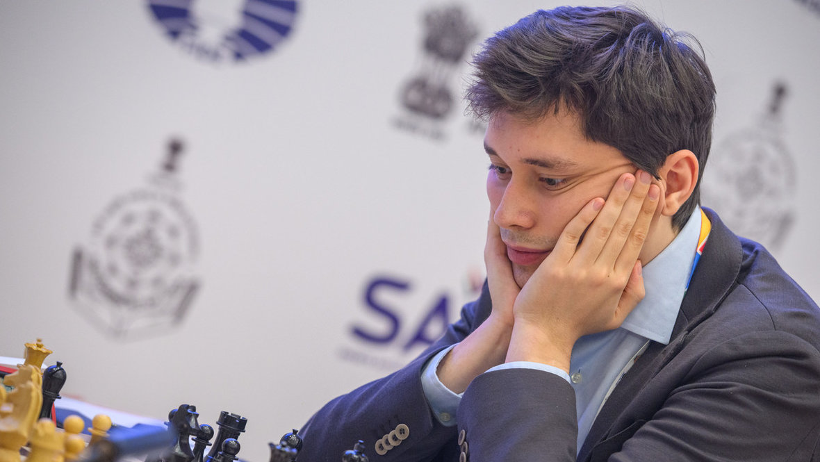 Андрей Есипенко.