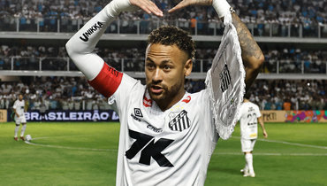 Неймар забил первый гол после травмы