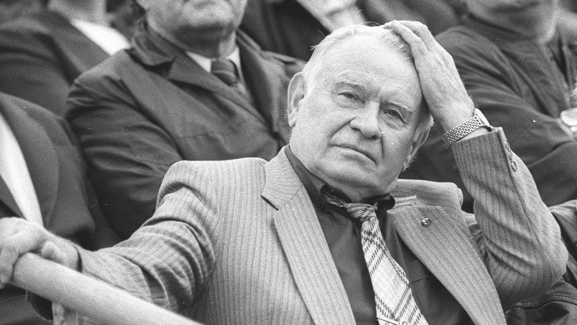 Константин Бесков.