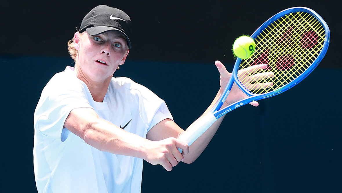 Круз Хьюитт.