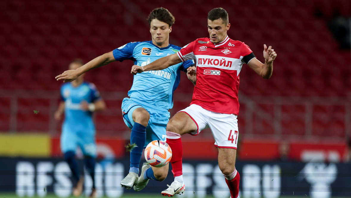 Дмитрий Васильев и Роман Зобнин.