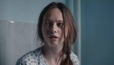 Стоит ли смотреть «Как приручить лису»: обзор сериала без спойлеров