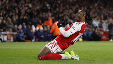 Нападающий «Арсенала» Эберечи Эзе.