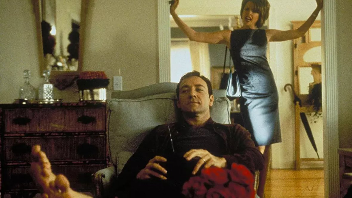 Кадр из фильма «Красота по-американски», режиссер Сэм Мендес, DreamWorks Pictures